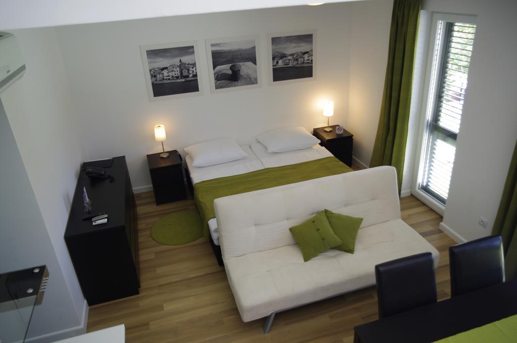 Apartments Santis10 Baska  Exterior photo